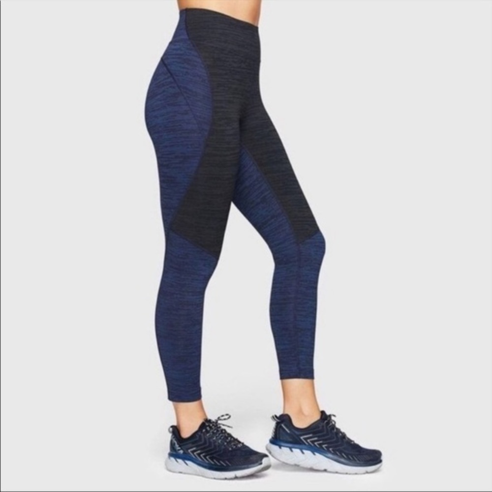 - Outdoor Voices Tech Sweat Two-Tone Leggings Baltic/Night size XS